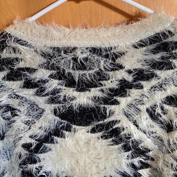 Fuzzy Cozy Sweater - Picture 5 of 10